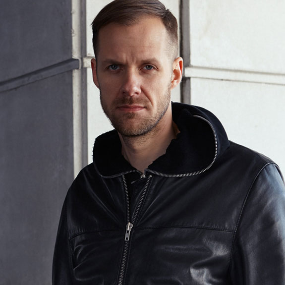 Réserver Adam Beyer