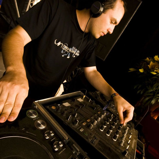 Réserver DJ Slater